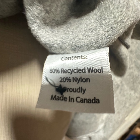 Stylish Women's Gray Utility Jacket - Picture 7 of 8